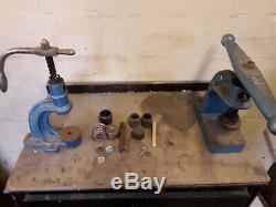 Button press and cutter, for upholstery buttons