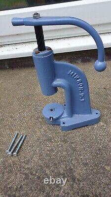 Hand Press Machine for fabric covered Buttons, with cutters, die set & Blanks