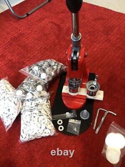 VEVOR 25mm Button Badge Maker Press 500 Button Parts, Tools & Circle Cutter